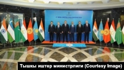Нью-Делиде өткөн "Индия-Борбор Азия" диалогунун министрлер жолугушуусу. 6-июнь, 2025-жыл.