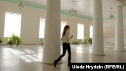 Стосовно педагога склали три адміністративні протоколи, які передали до суду: два про дрібне хуліганство, ще один – про булінг учасника освітнього процесу