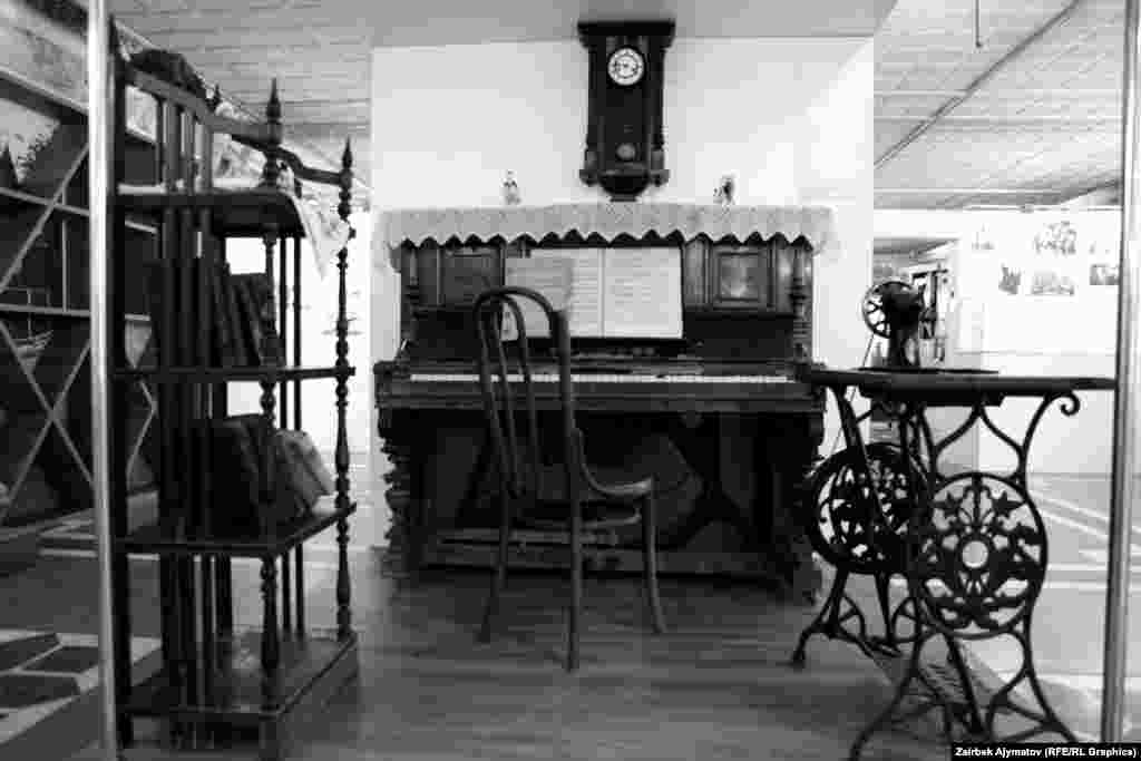 Тарыхый булактарга таянсак, Орто Азияда алгачкы немис конуштары Түркстандын генерал-губернатору Кауфмандын колдоосу менен 1880-жылдардын башталышында пайда болгон. 