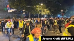 Biciklisti ulaze u Novi Sad, 31. oktobra 2025.