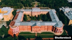 Карантин запроваджується в усіх закладах освіти незалежно від форми власності та сфери управління