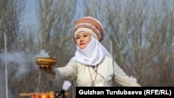 Бишкекте белгиленген Нооруз майрамынан бир көрүнүш. (Фото архивден, 2019-жыл 21-март)