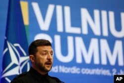 Президент Володимир Зеленський на саміті країн Східного флангу НАТО та Нордичних країн у Вільнюсі 2 червня 2025 року