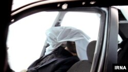 جسد مصطفی احمدی روشن در اتومبیلش در تهران