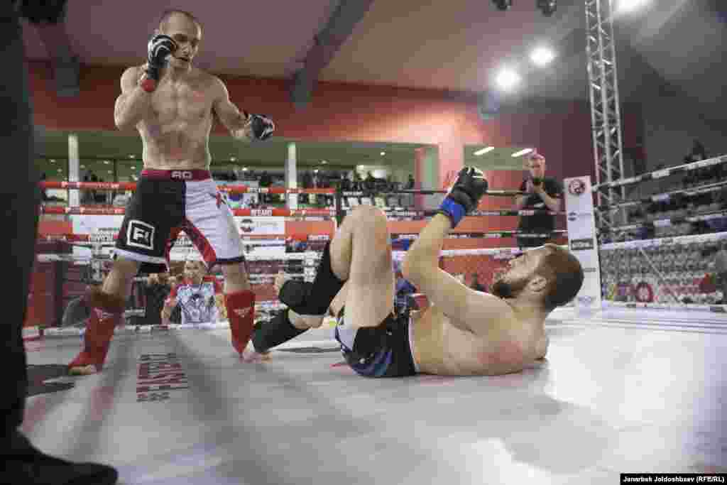 Казакстандык Рашид Дагаев менен чехиялык Райнох Витезслав