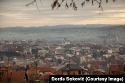 Vazduh u Valjevu, gradu na zapadu Srbije je prema zvaničnim podacima u trećoj kategoriji, odnosno opasan po zdravlje.