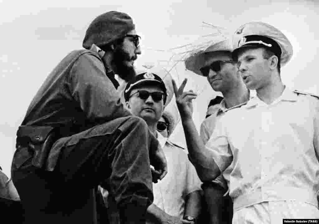 Az űrhajóst Fidel Castro is vendégül látta Havannában 1961 májusában.