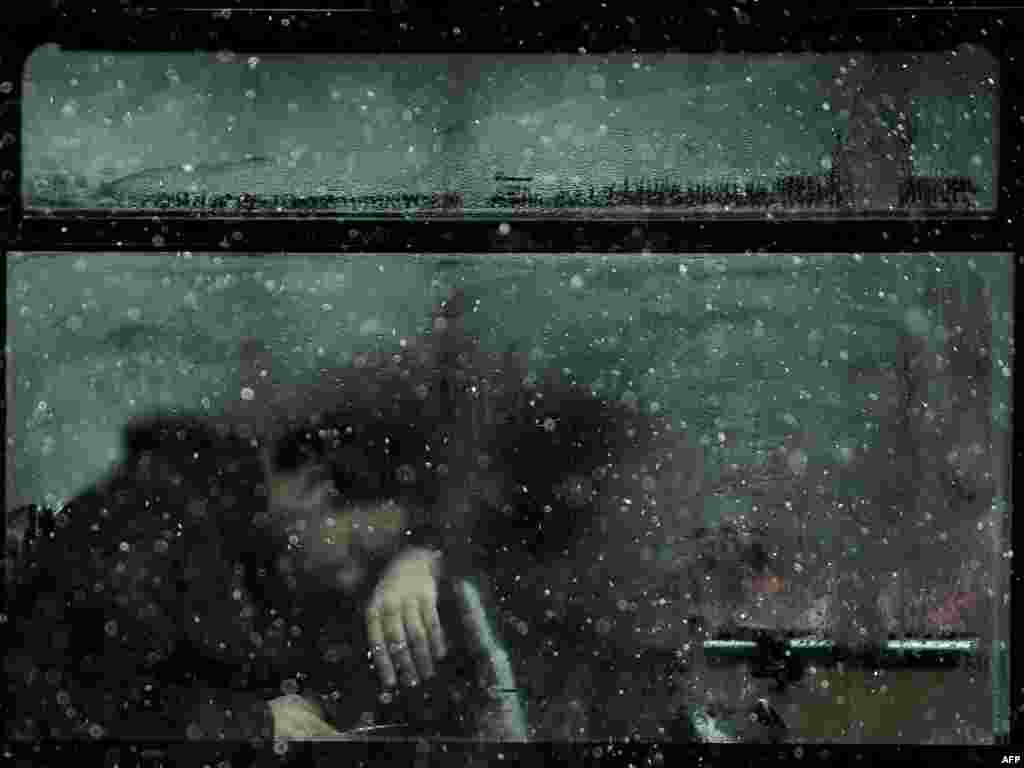 Моросящий дождь (изморось) и идущий полосами