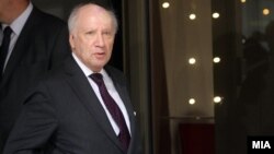 Архивска фотографија: Посредникот во разговорите за спорот за името, амбасадорот Метју Нимиц.