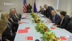 Tillerson Tells Lavrov To Honor Ukraine Commitments