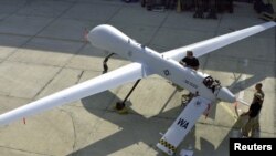 Кыргызстан АКШдан ашууларды көзөмөлдөө үчүн учкучсуз башкаруудагы учак берүүнү сураган. 