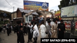 Під час відзначення хасидами-паломниками свята Рош Га-Шана в Умані, 24 вересня 2022 року