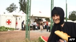 9 сентября, 2008. Одна из жертв войны в Грузии