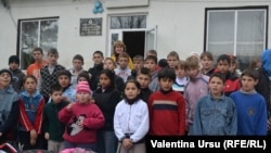 La şcoala auxiliară internat din Nisporeni