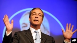 Liderul partidului Brexit, Nigel Farage. 