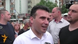 Заев: Остануваме пред владата, се надеваме на мирен ден утре