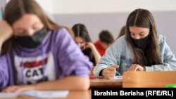 Disa nxënëse në Kosovë. Fotografi ilustruese. 