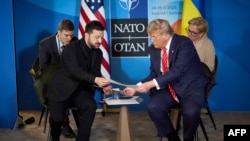 Трамп обсудил с Зеленским и европейскими лидерами возможность предоставления Украине гарантий безопасности «типа статьи 5», но без привлечения НАТО. Фото архивное