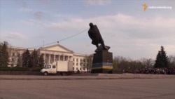 Lenin Statue Toppled In Kramatorsk
