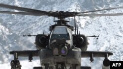 Вертолет Apache над Афганистаном. Скоро их станет больше 