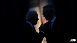 Президент США Джо Байден і генеральний секретар НАТО Єнс Столтенберґ (фото архівне)