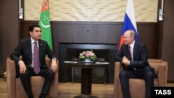 Президенты Туркменистана и России на встрече в Сочи, 01 ноября 2016