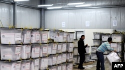 Qendër numërimi në Fushë Kosovë.