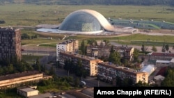 ქუთაისი, საქართველოს პარლამენტის შენობა