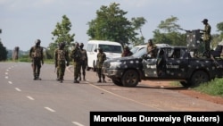 شماری از نیروهای امنیتی نایجریا(آرشیف)