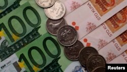 Novčanice eura i kovanice i novčanice kune