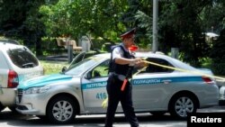 Казахстанская полиция.