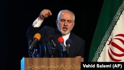 وزیر خارجه ایران در توئیت خود خواستار اجرای برجام توسط هر دو طرف شده است