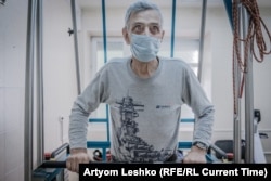 Gép segíti a beteg fizikoterápiáját