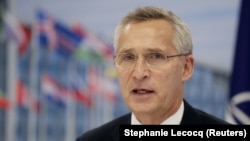 За його словами, НАТО продовжує ділитися із союзниками розвідінформацією про те, як може діяти Росія найближчим часом