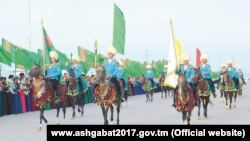 Конный марш в Туркменистане