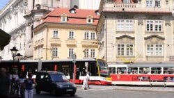 Transportul în comun, se poate și așa! (Praga)